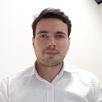 Headshot of Adam Dyer